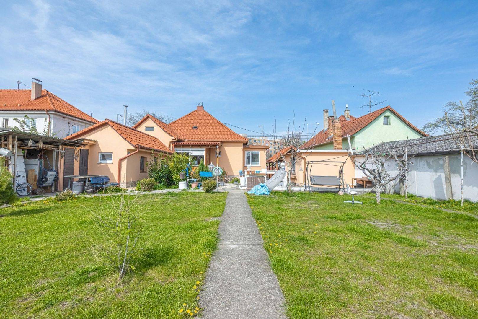 External property image