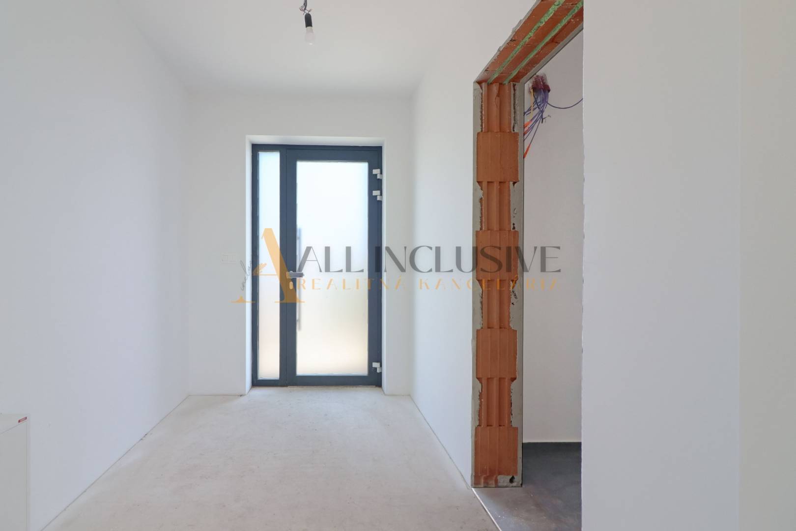 External property image