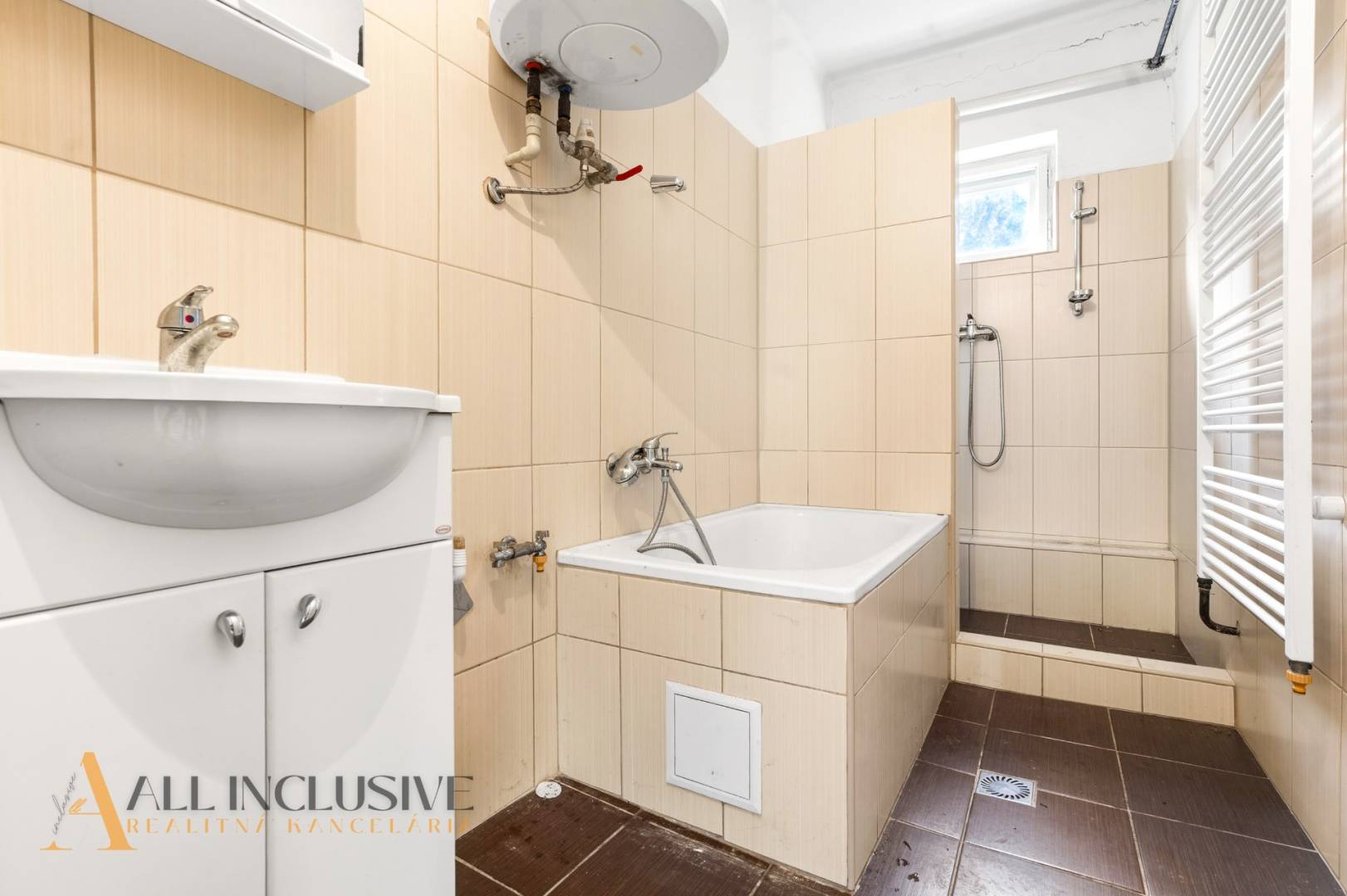 External property image