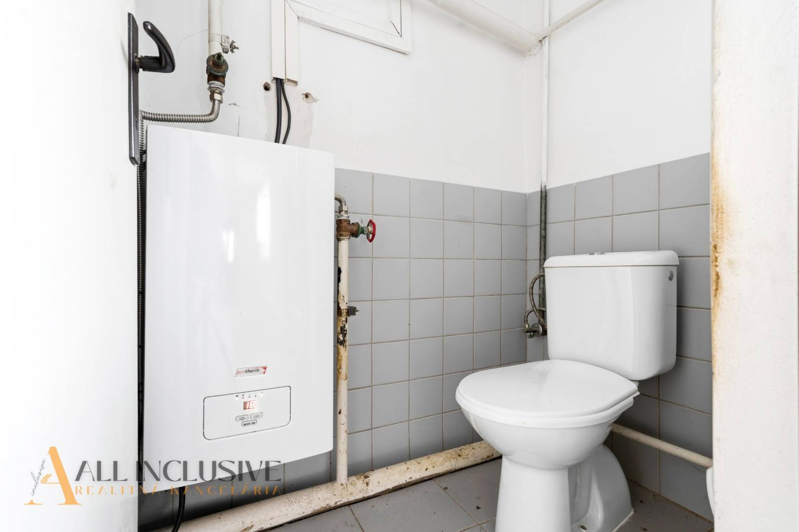 External property image