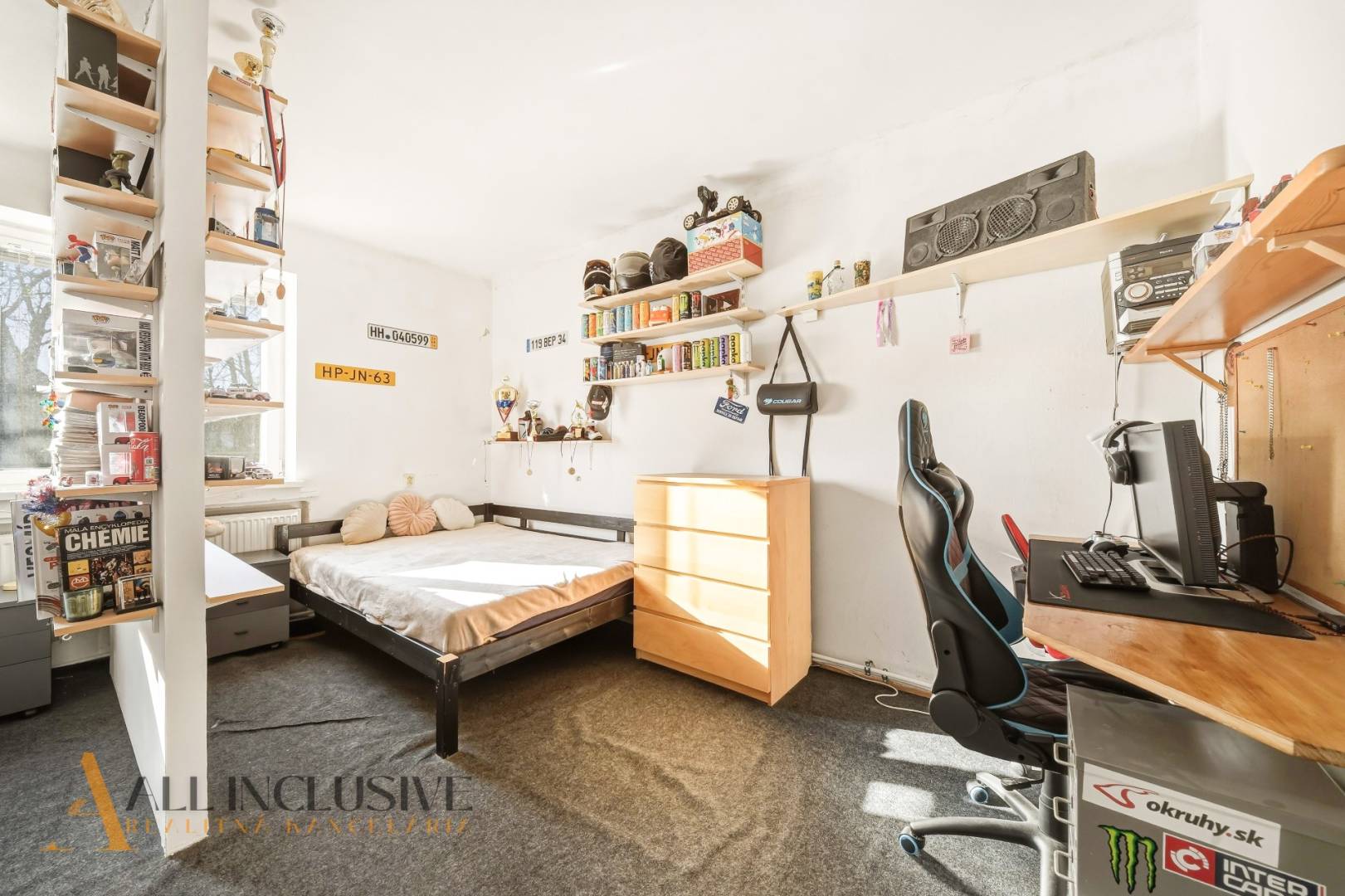 External property image