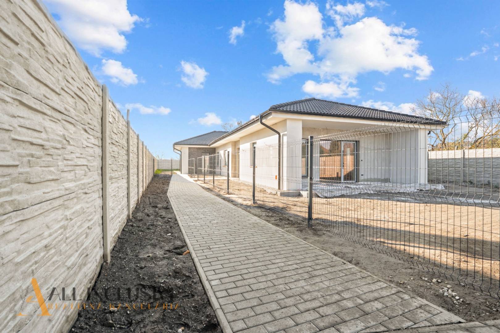External property image