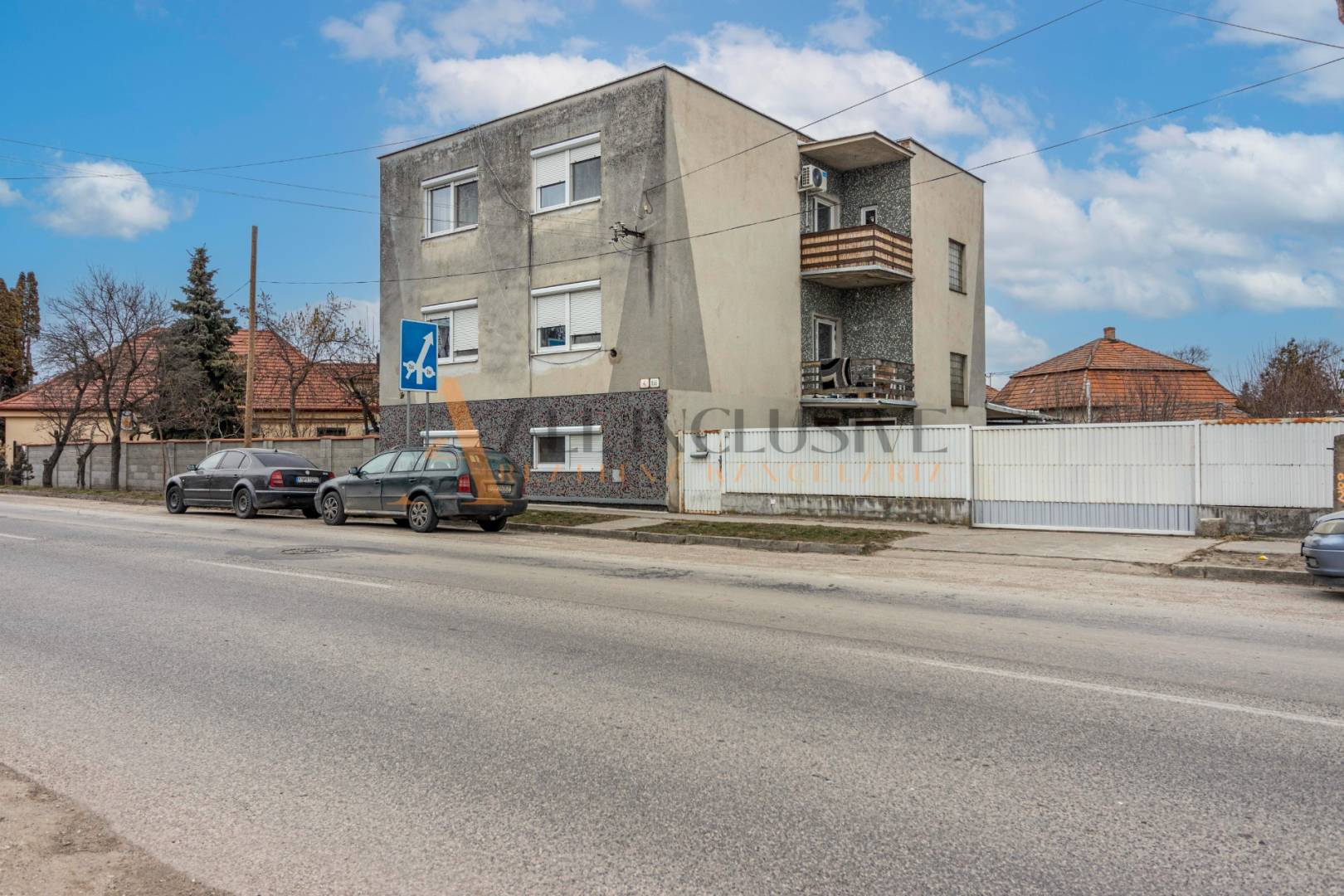 External property image
