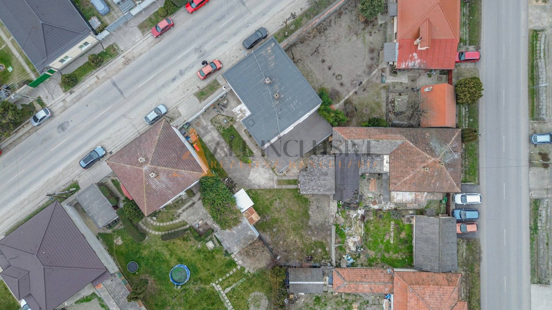 External property image