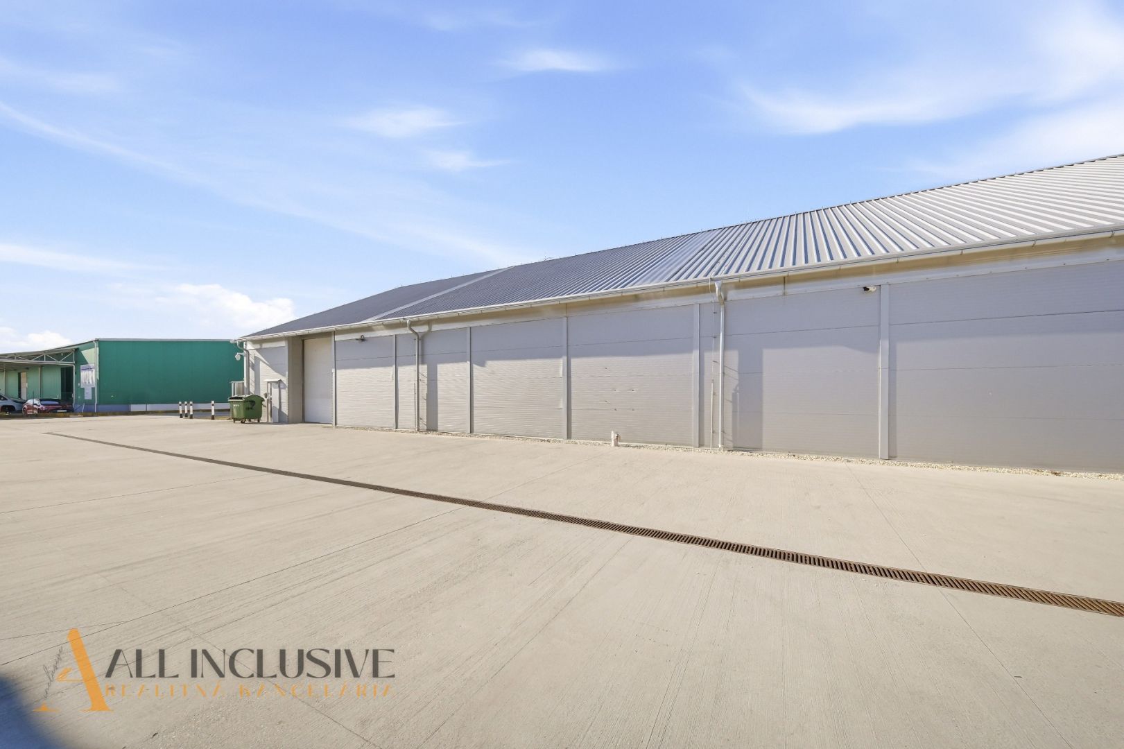 External property image