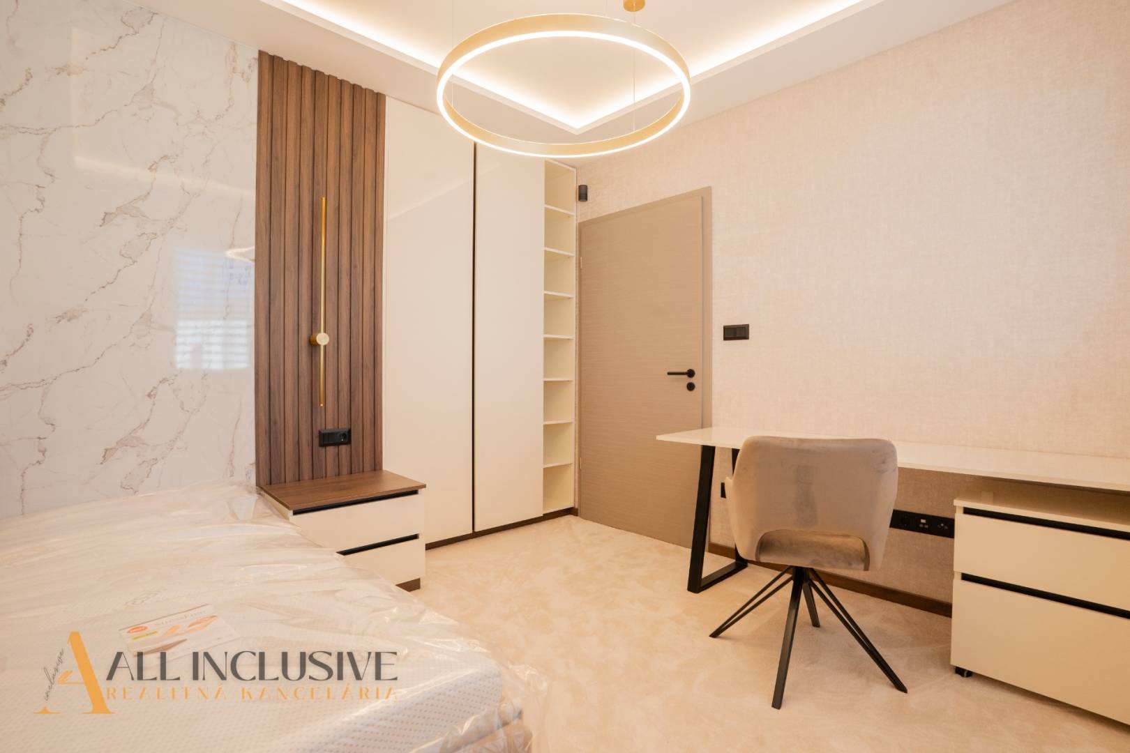 External property image