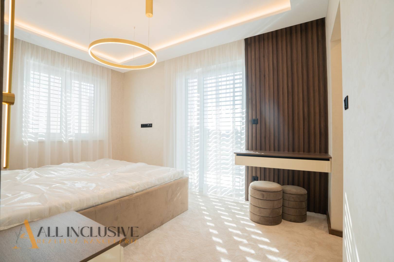 External property image