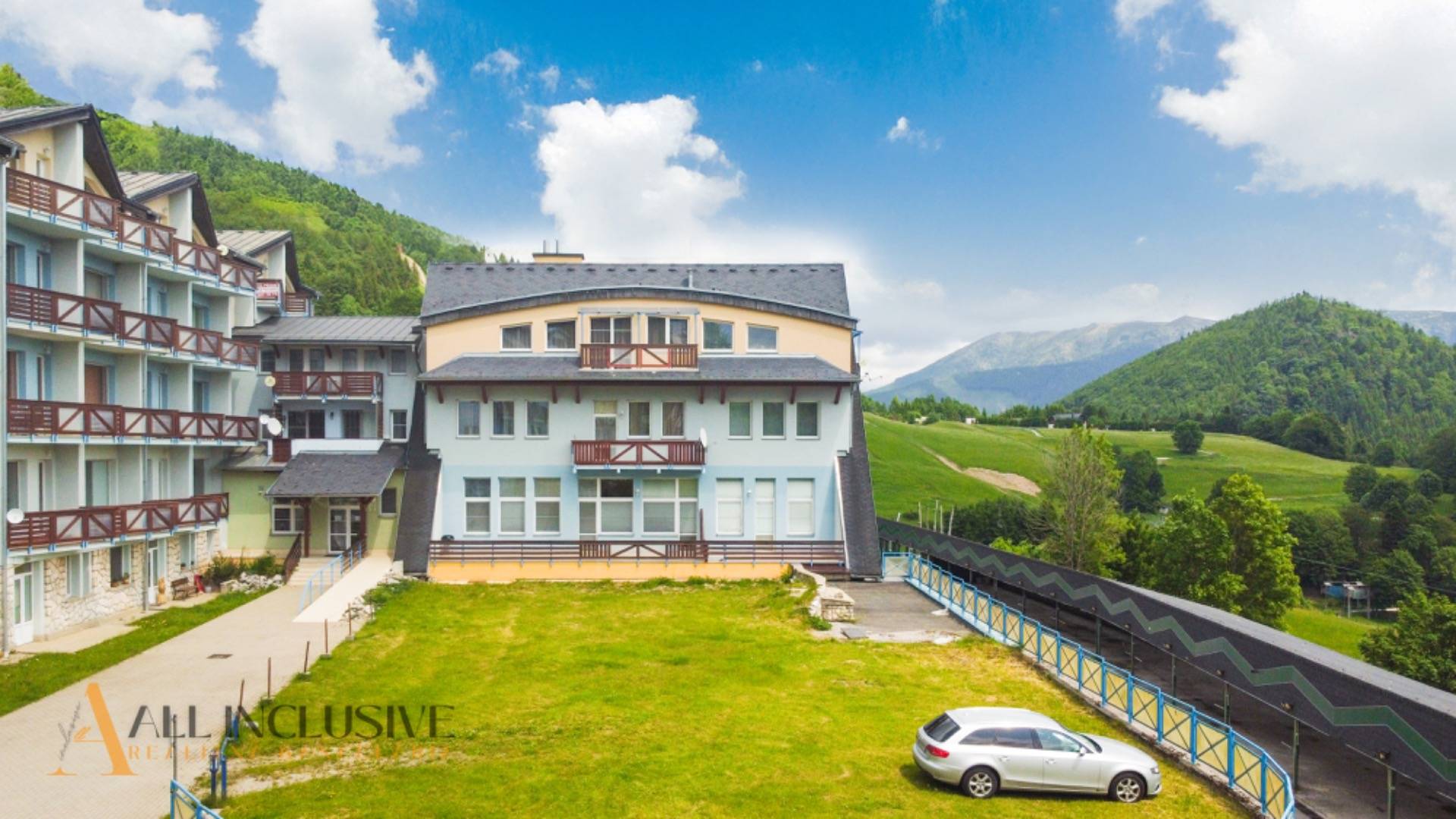 External property image