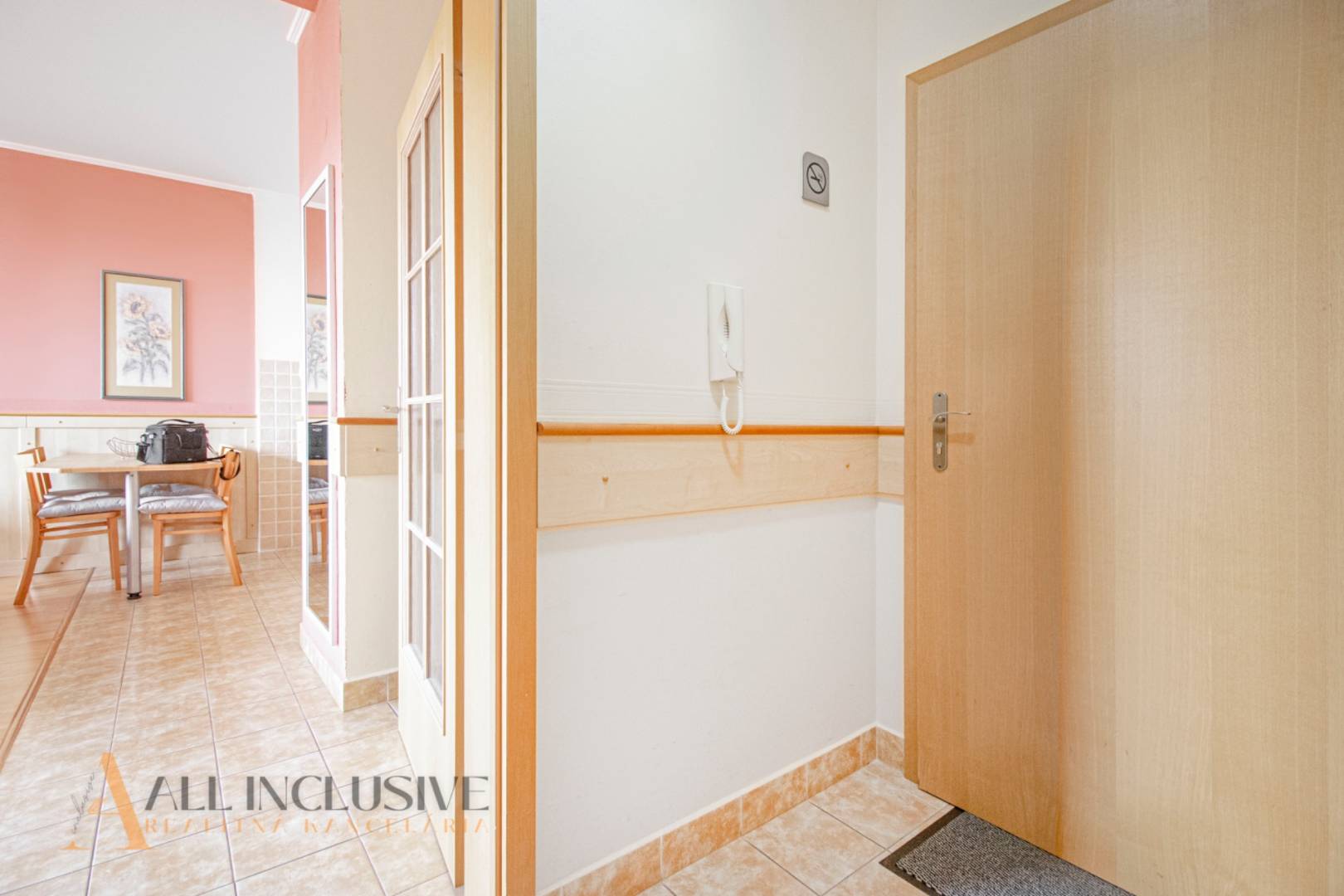 External property image