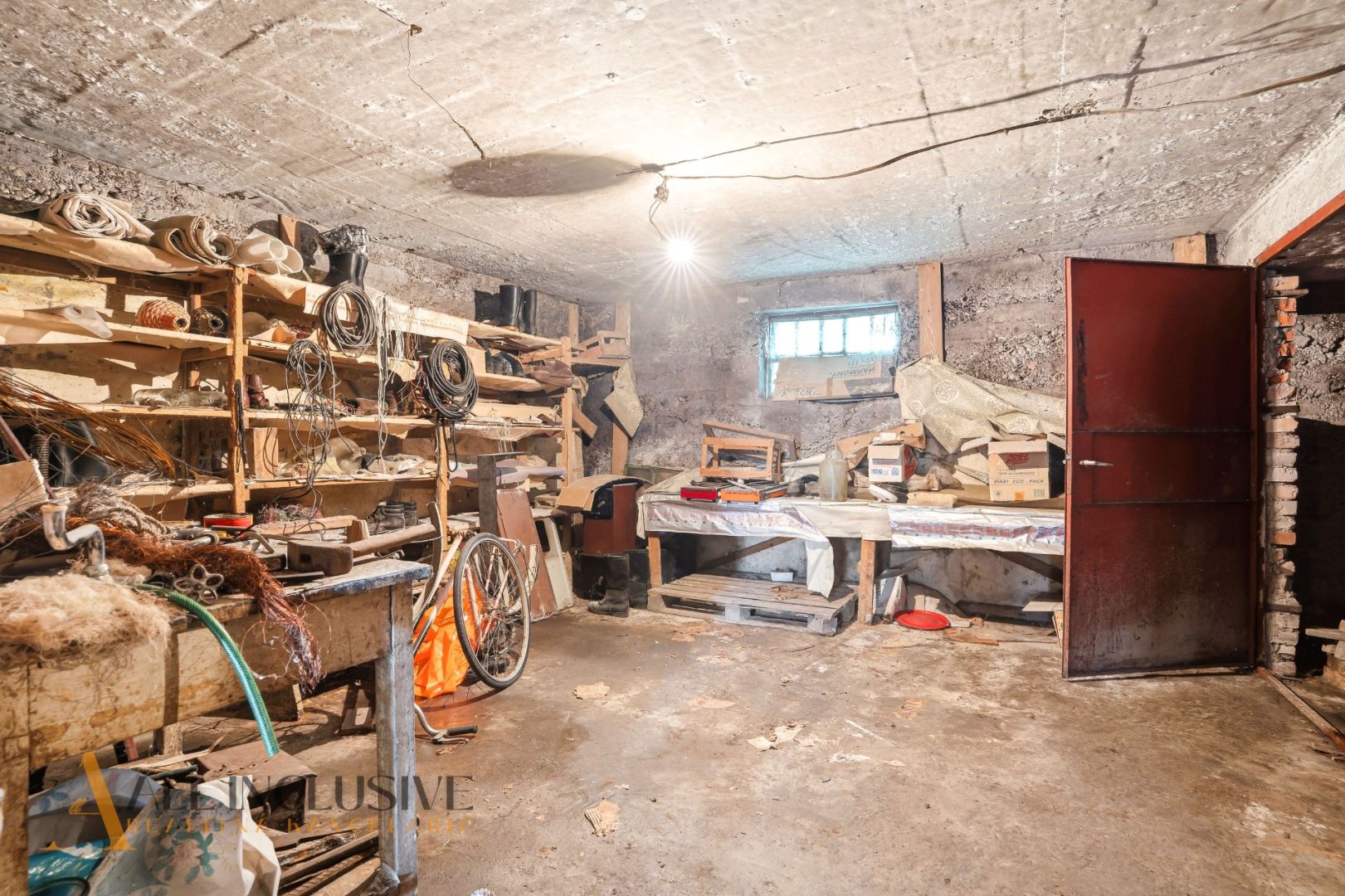 External property image