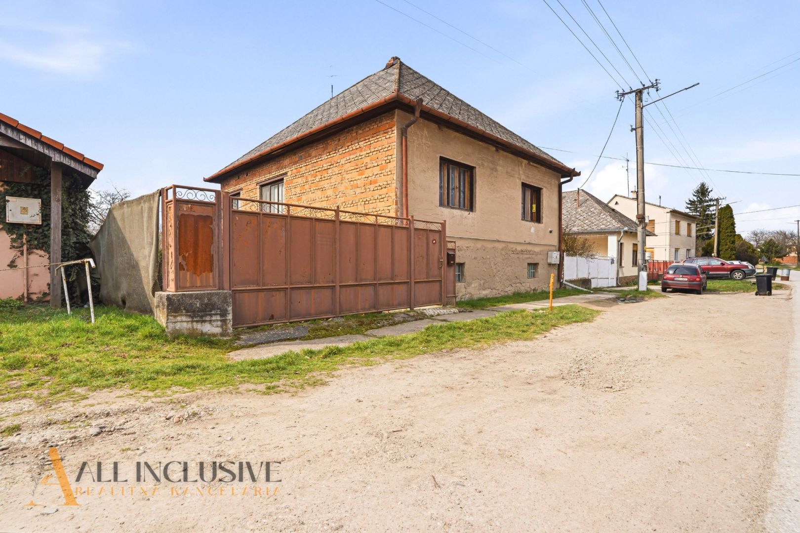 External property image