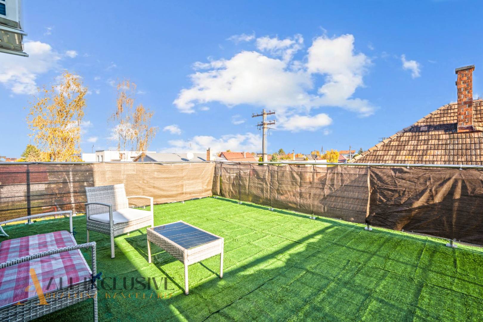 External property image