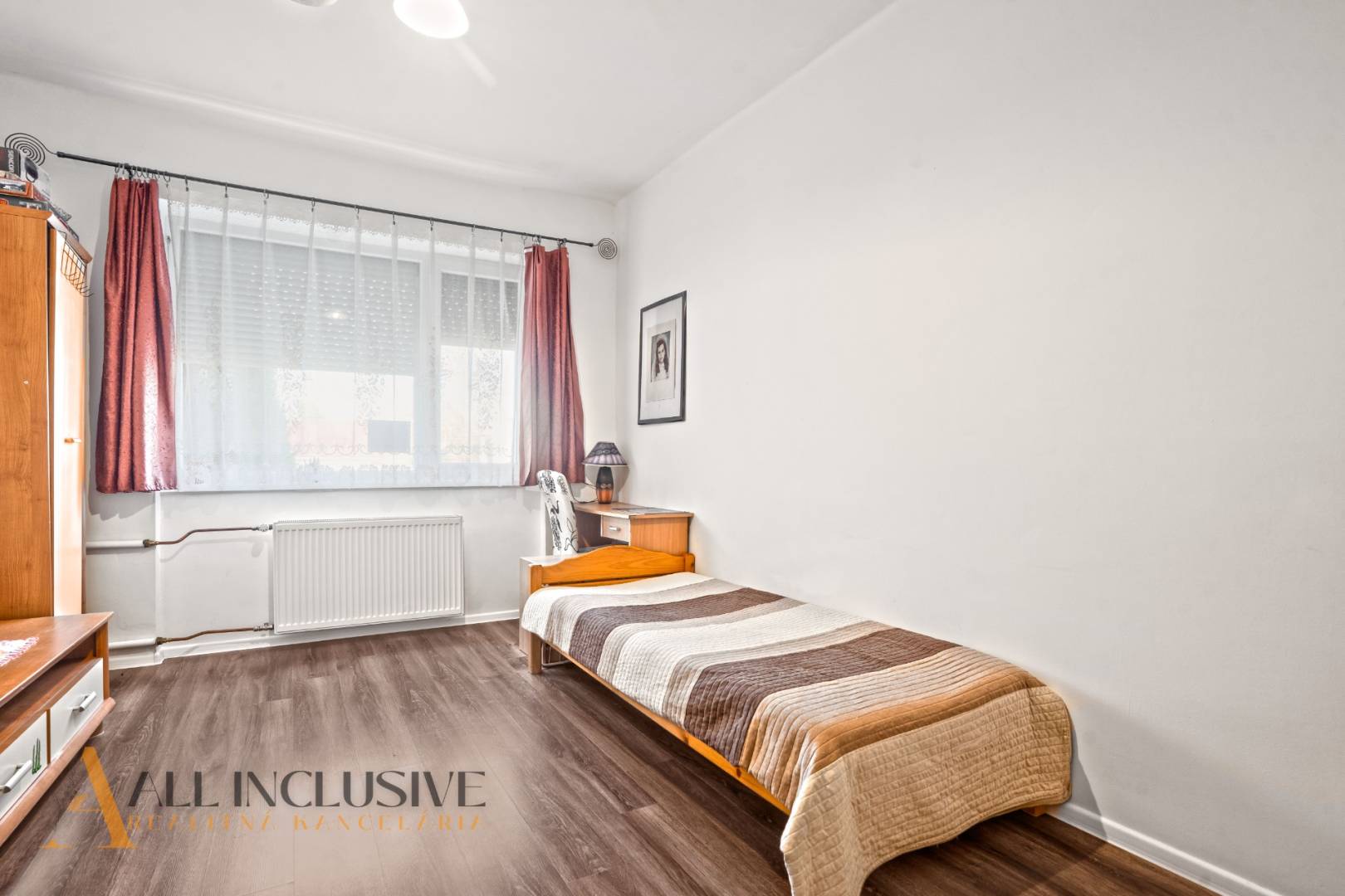 External property image