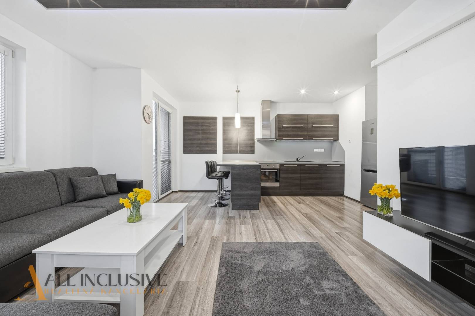 External property image