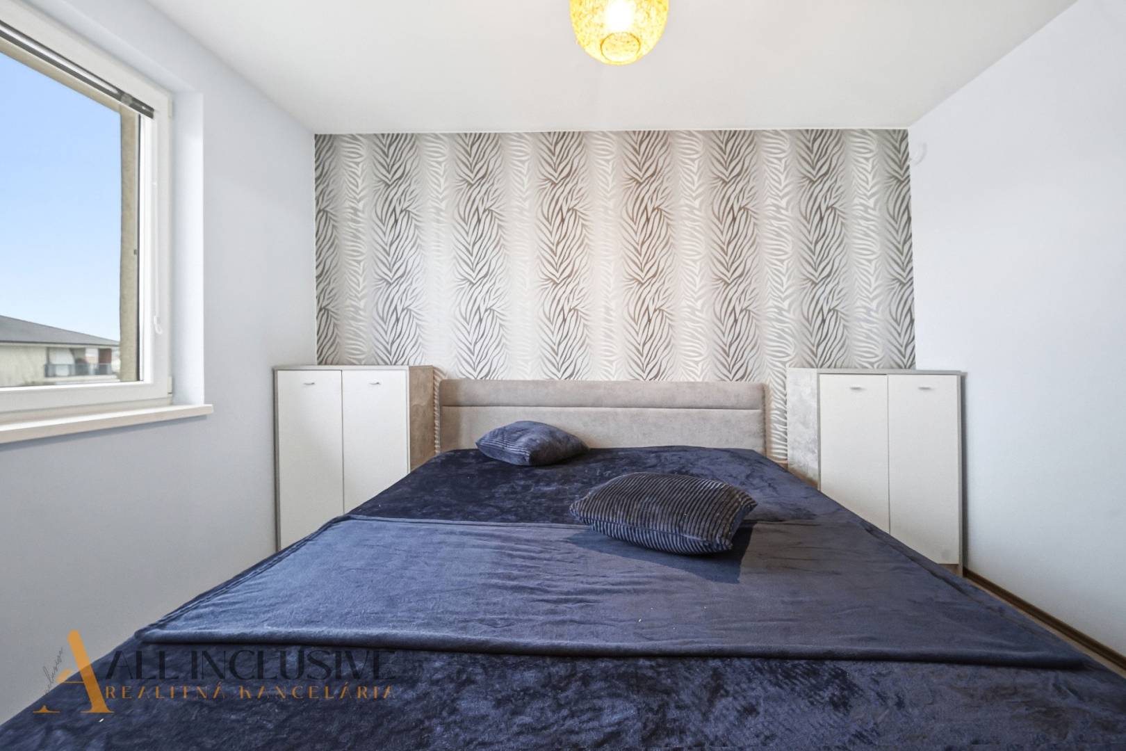 External property image