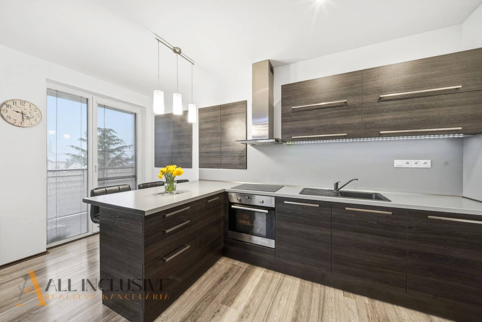 External property image