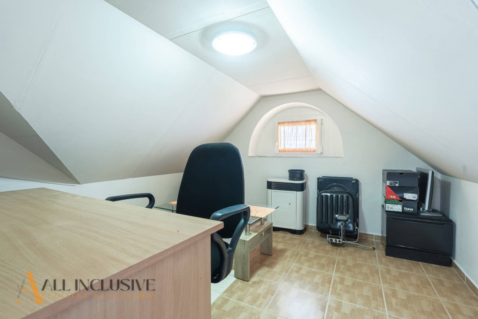 External property image