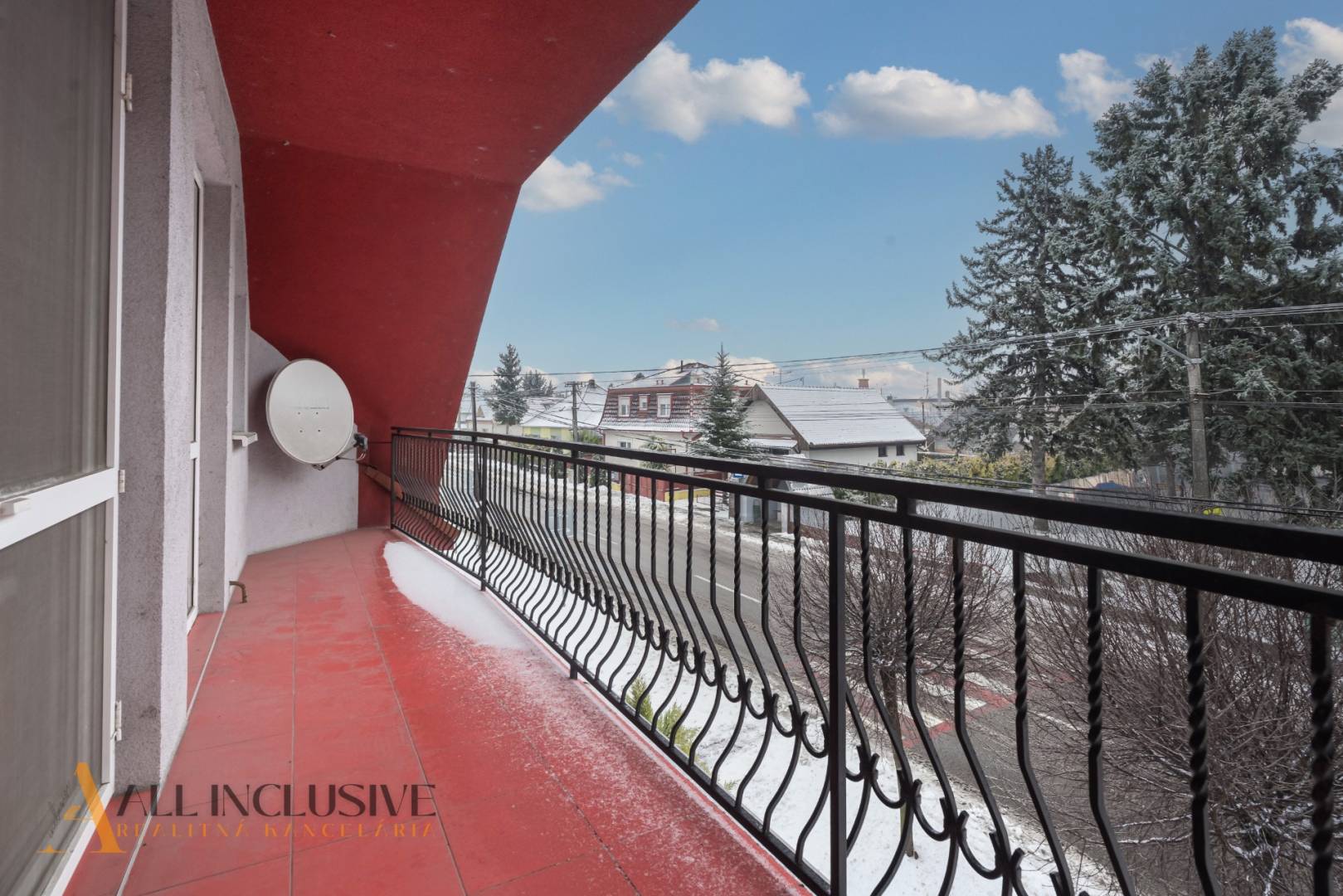 External property image