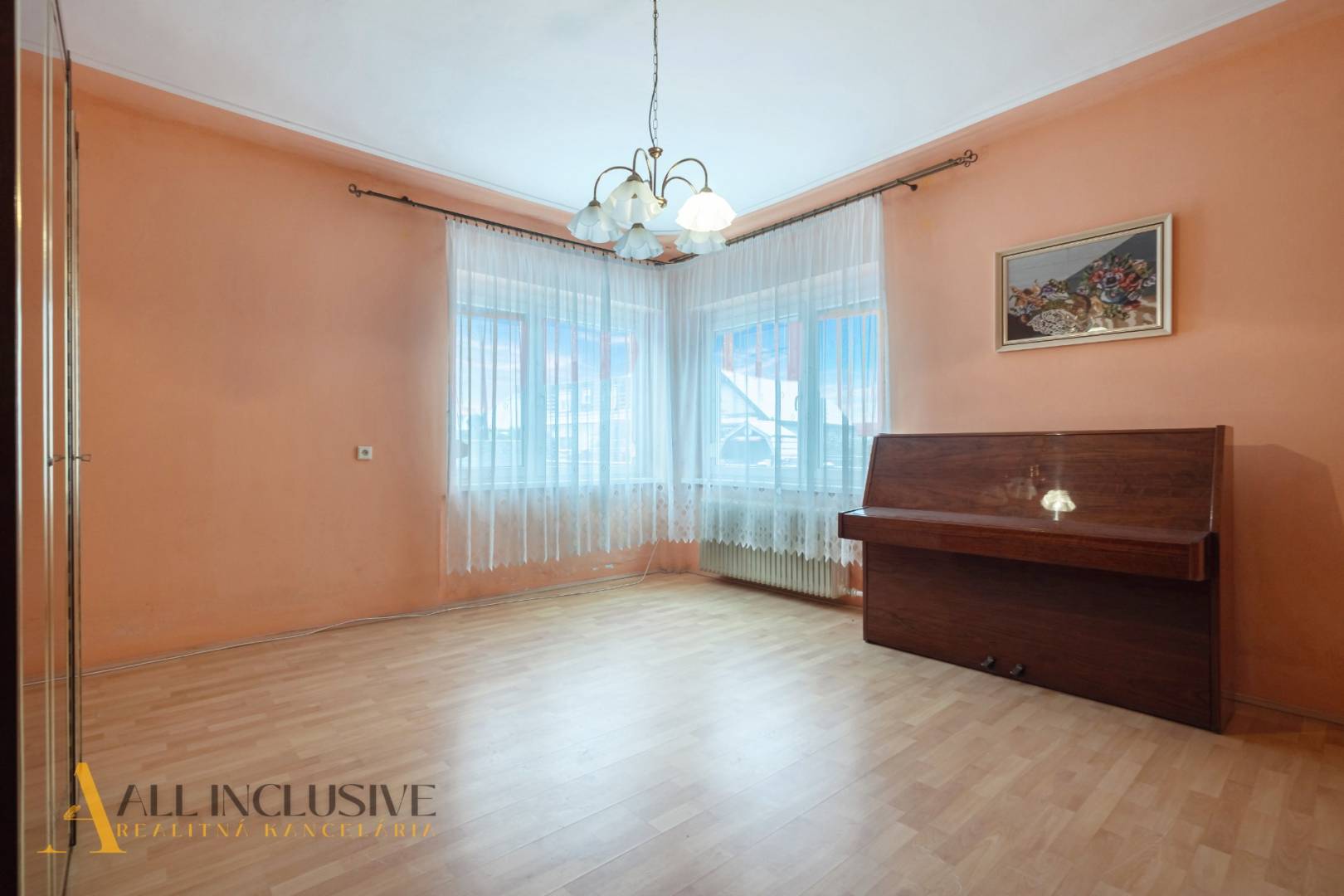 External property image