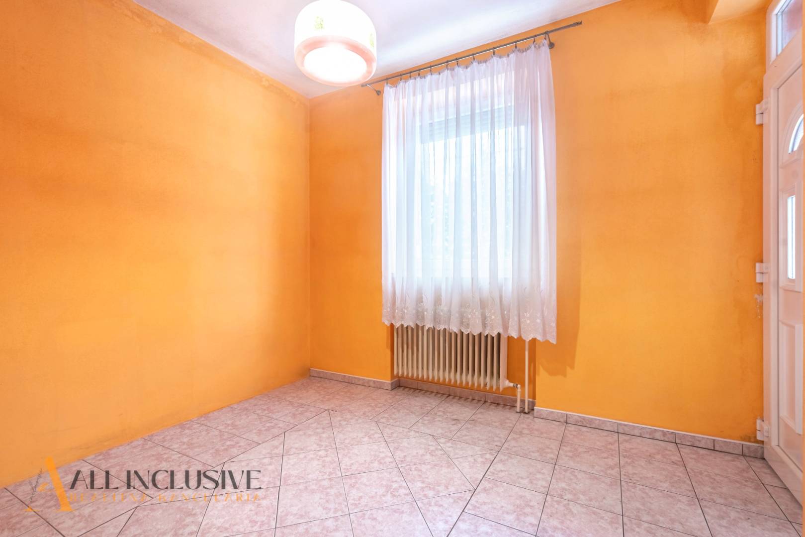 External property image