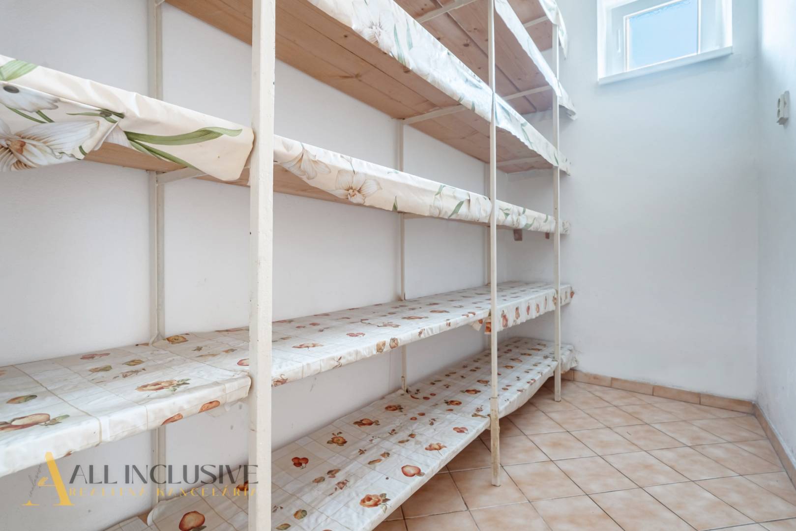 External property image