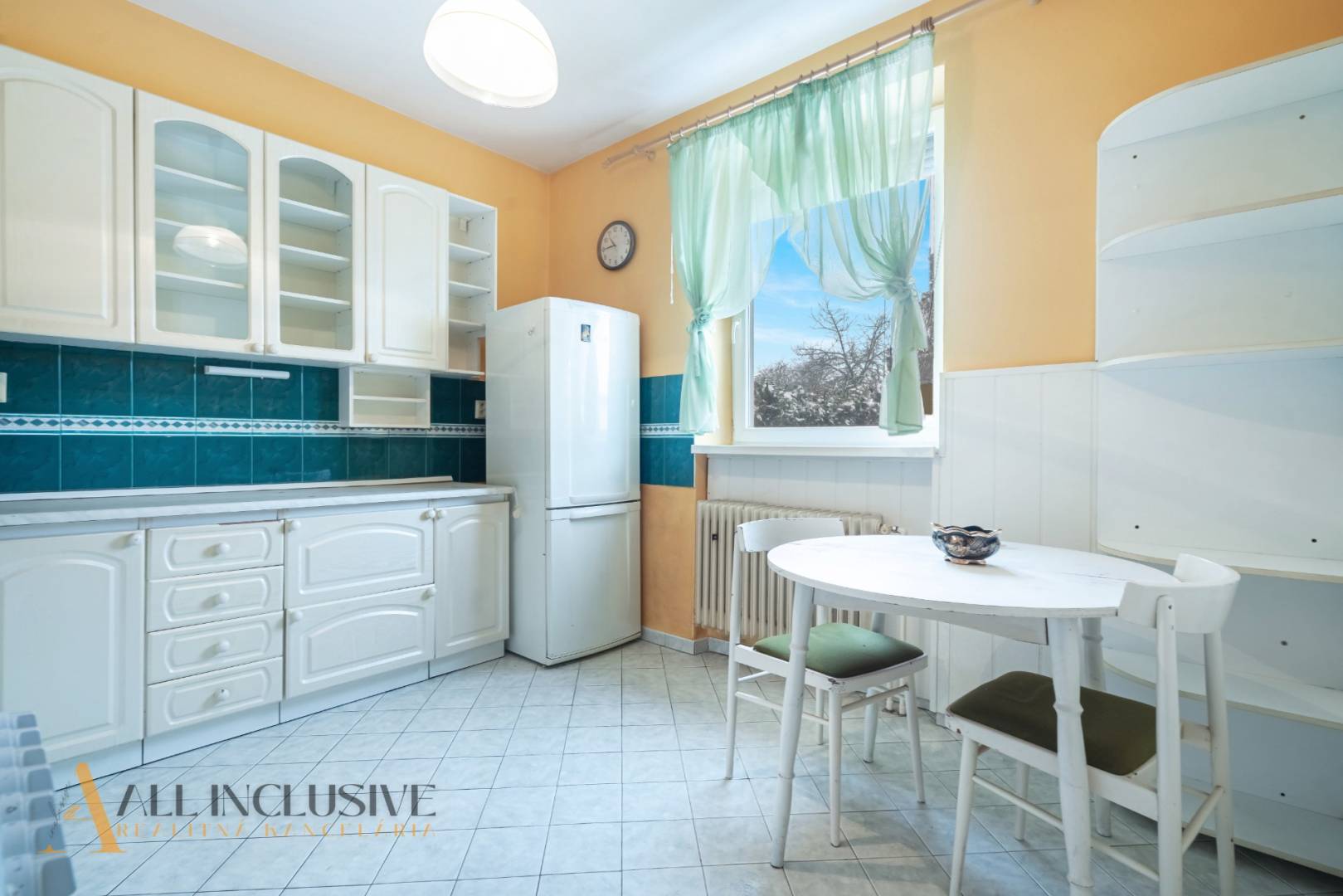 External property image