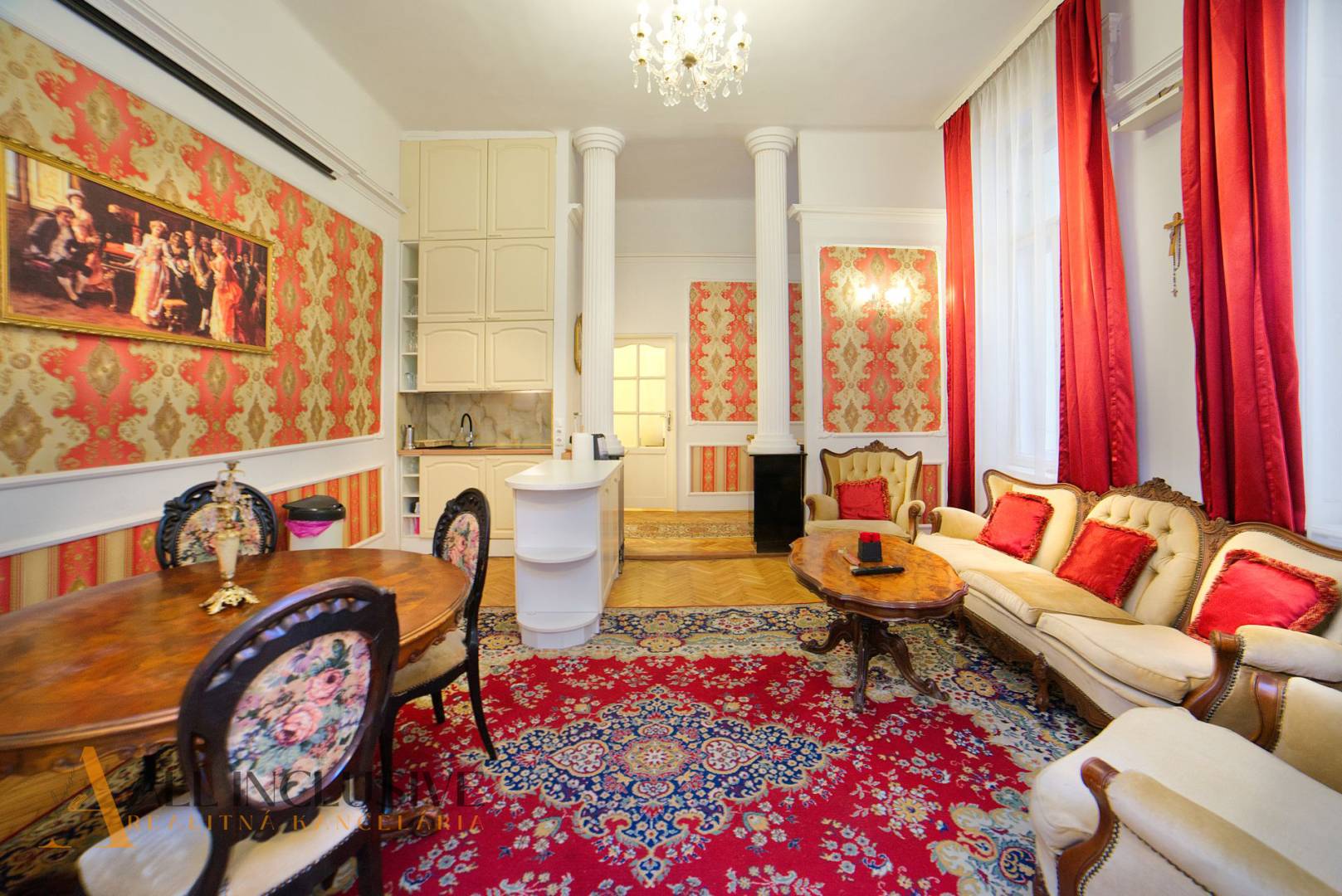 External property image