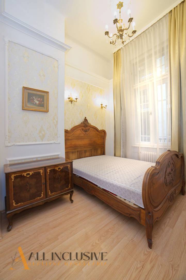 External property image