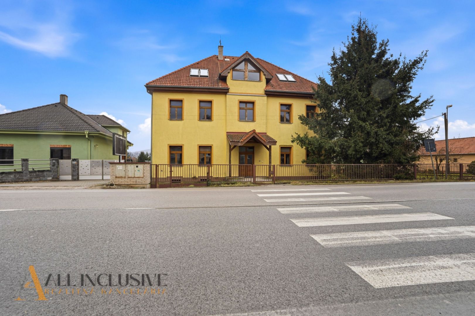 External property image