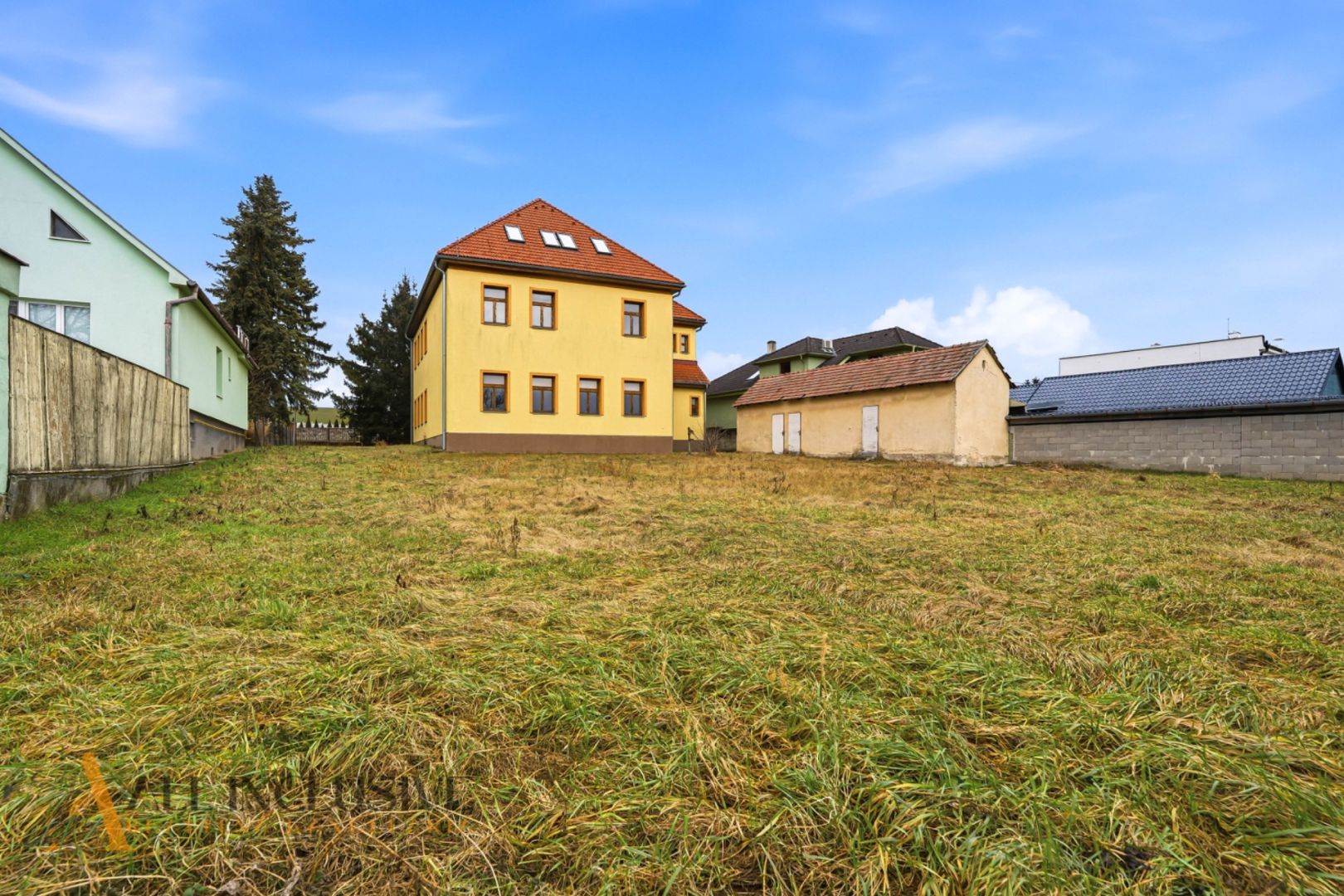 External property image