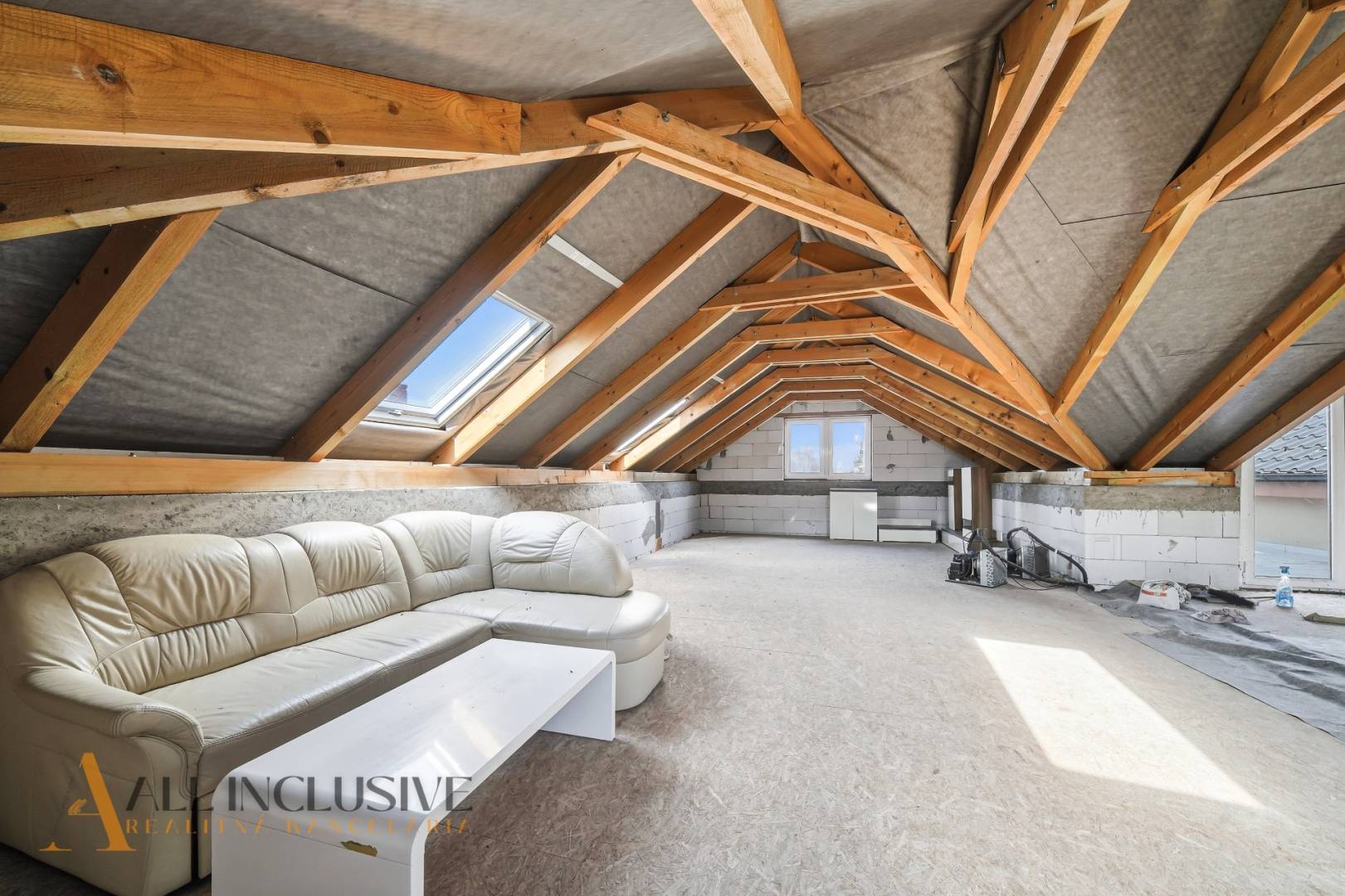 External property image