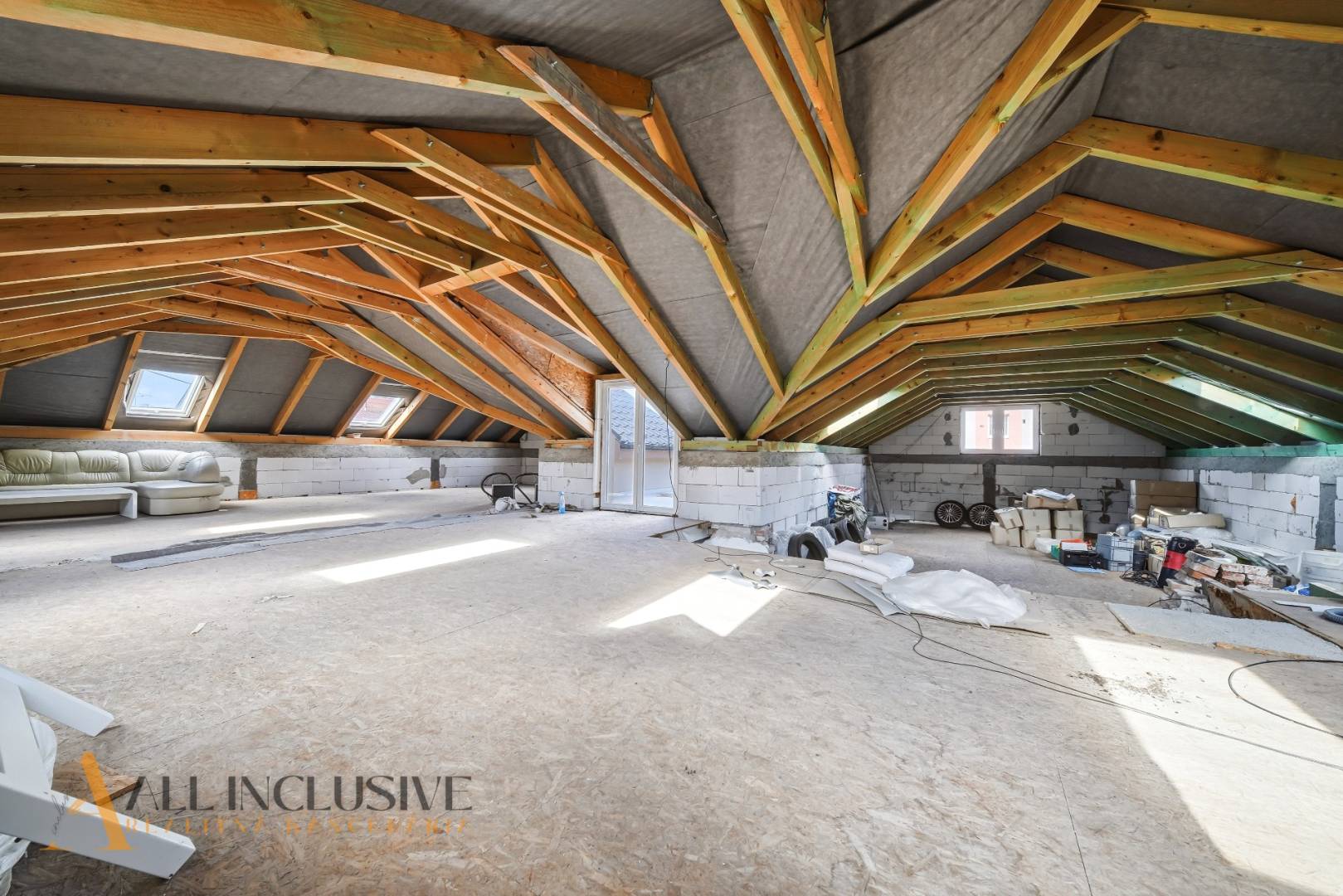 External property image