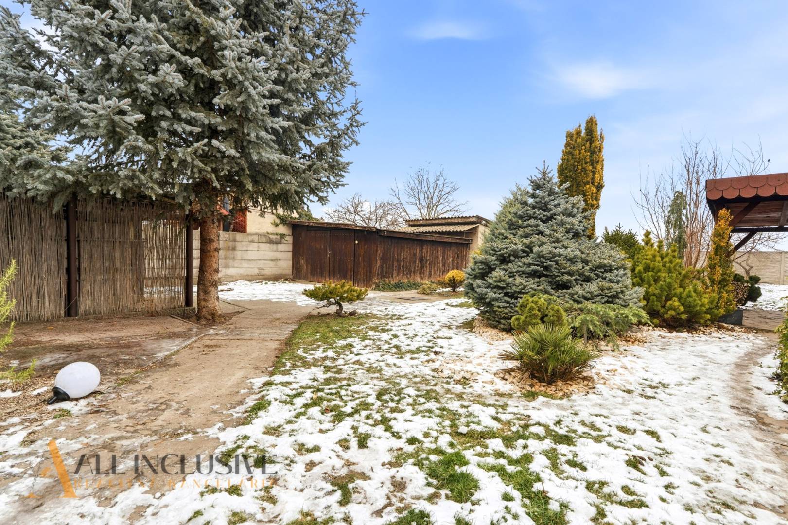 External property image