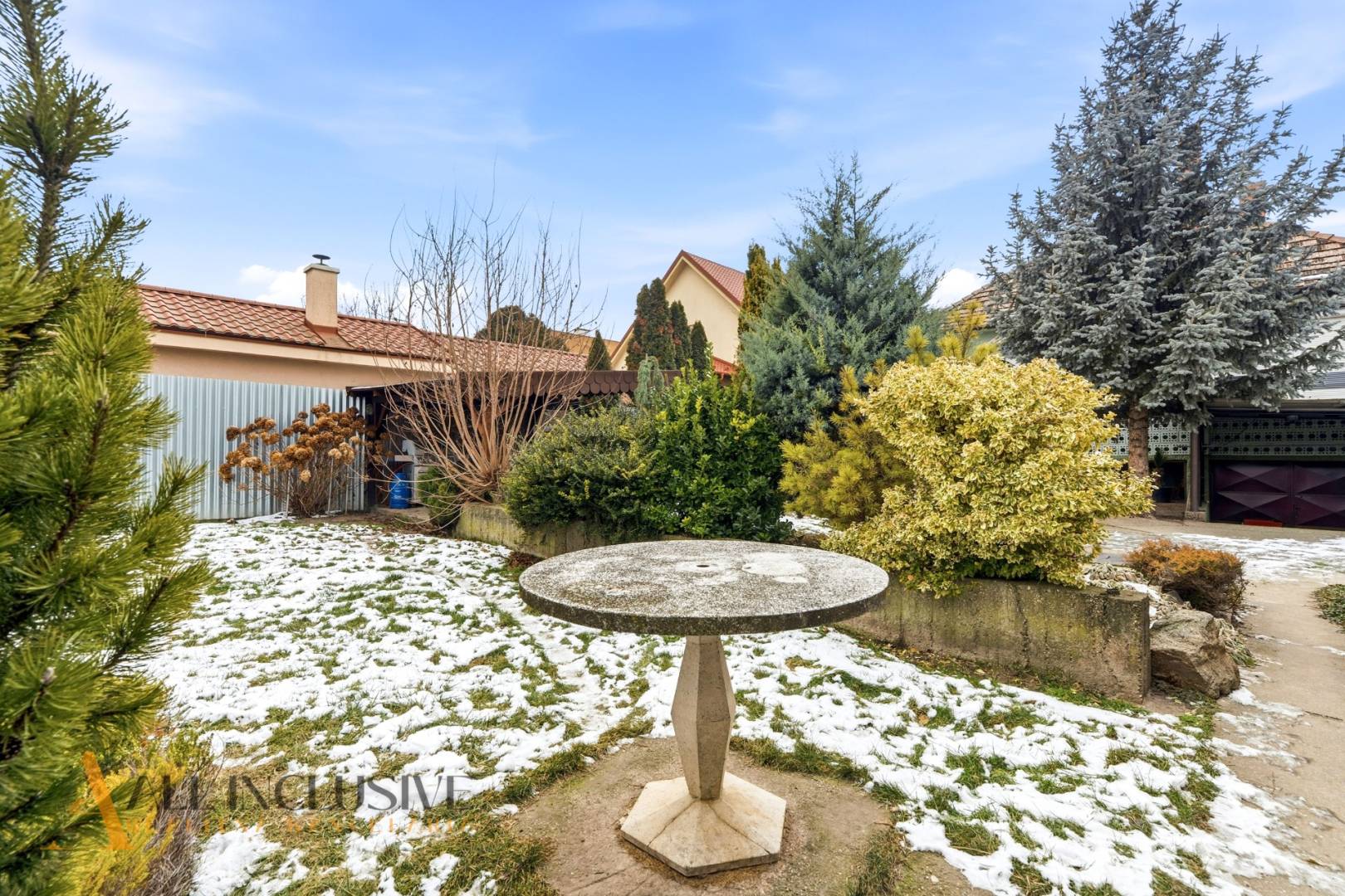 External property image