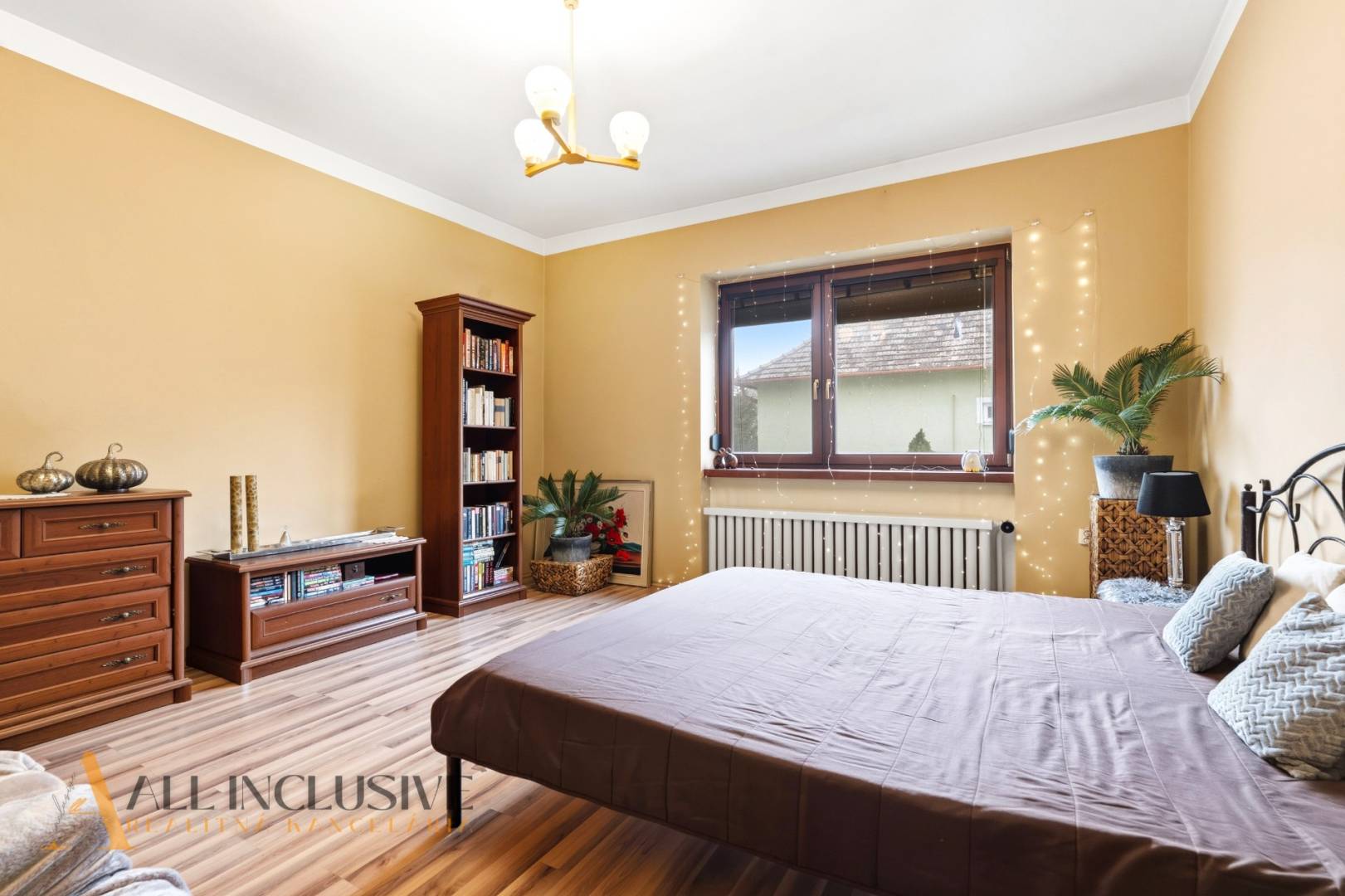 External property image