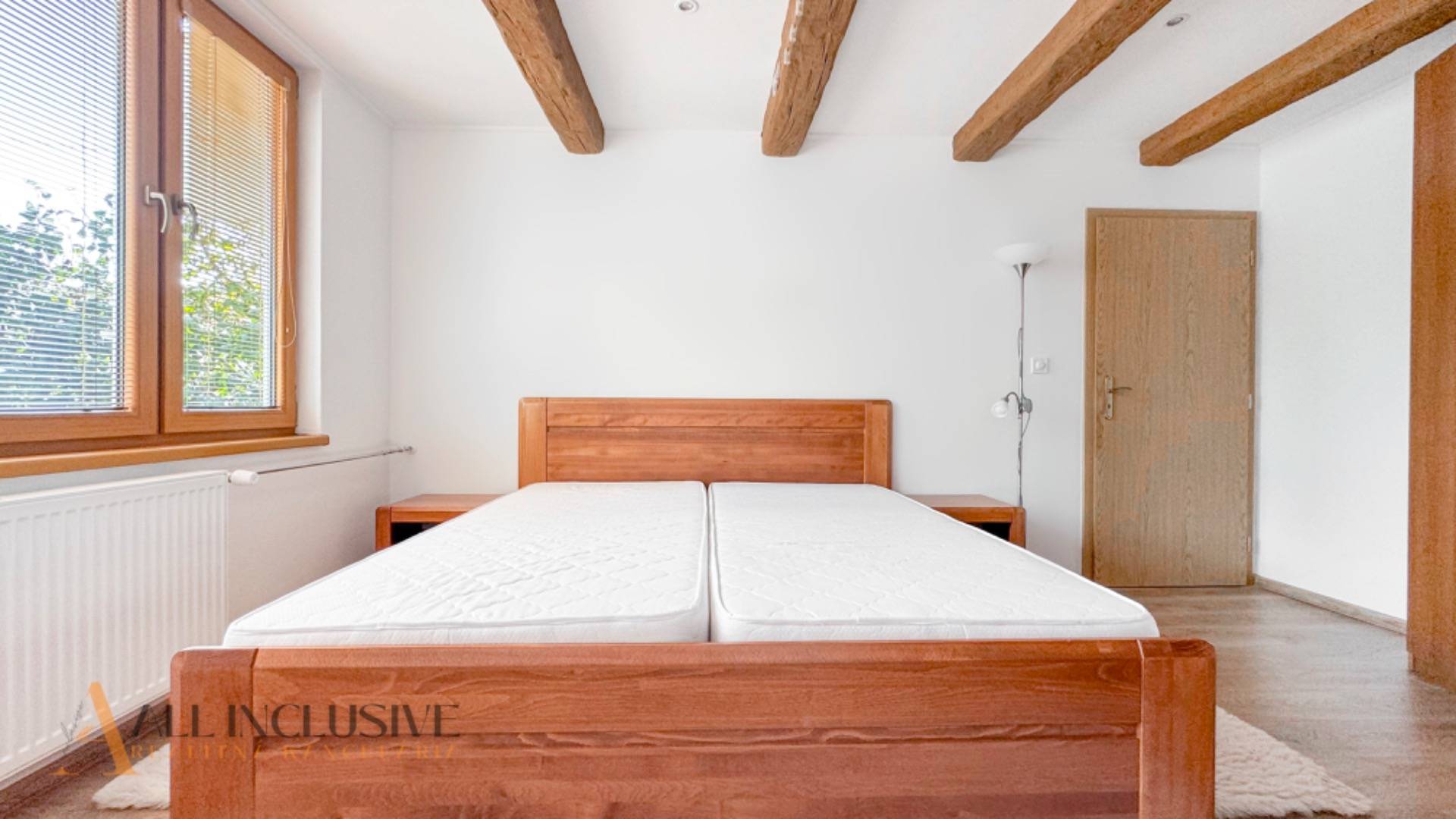 External property image