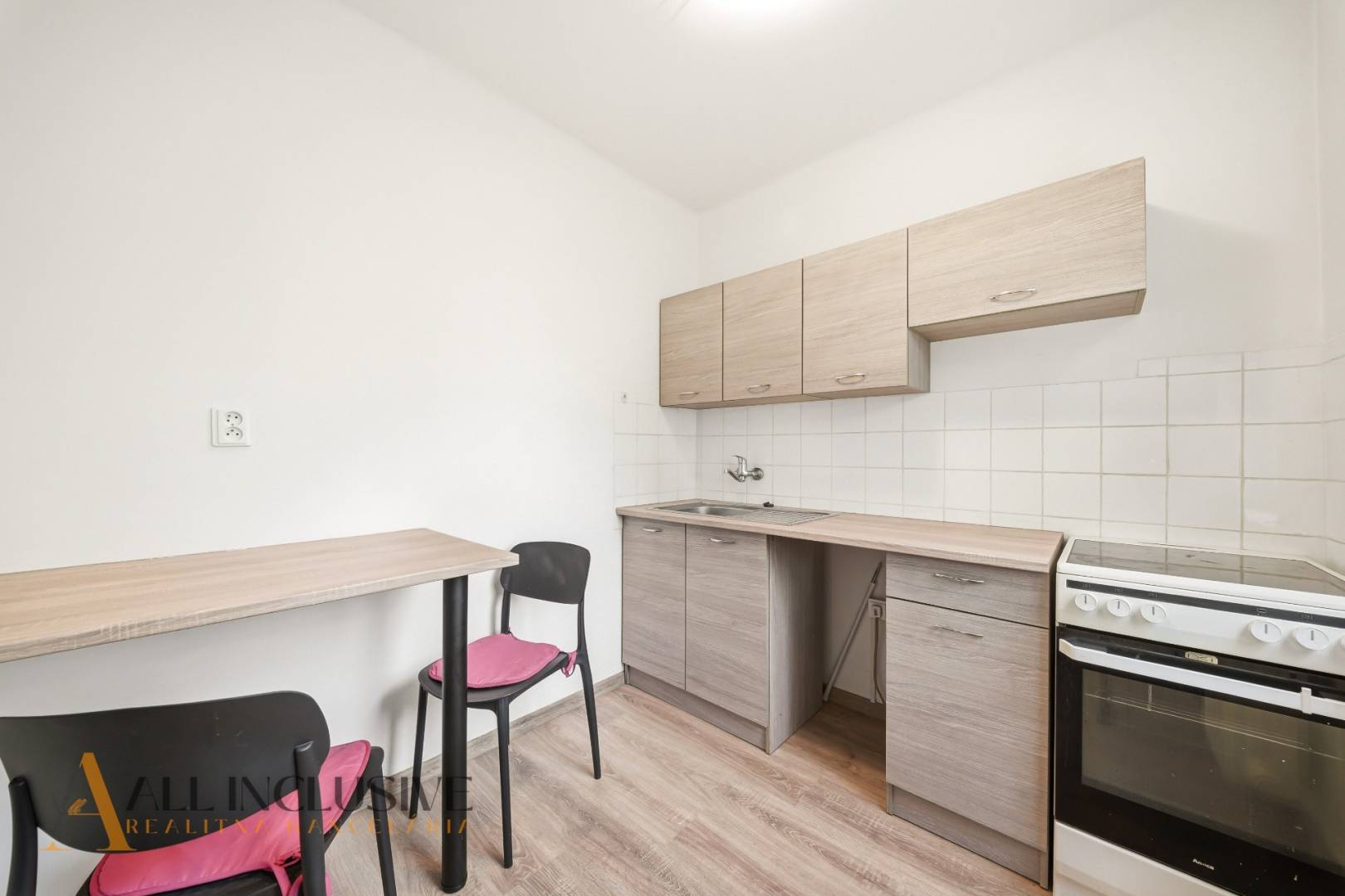 External property image