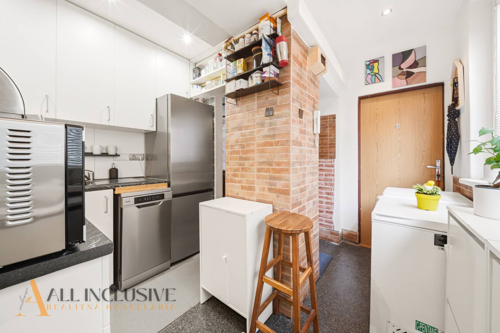 External property image