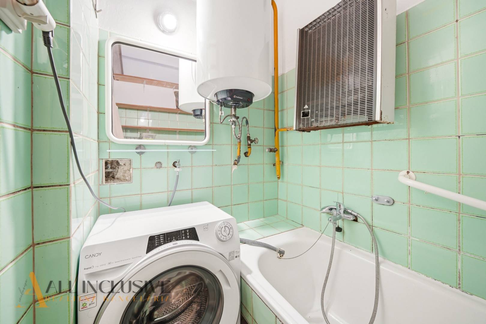 External property image