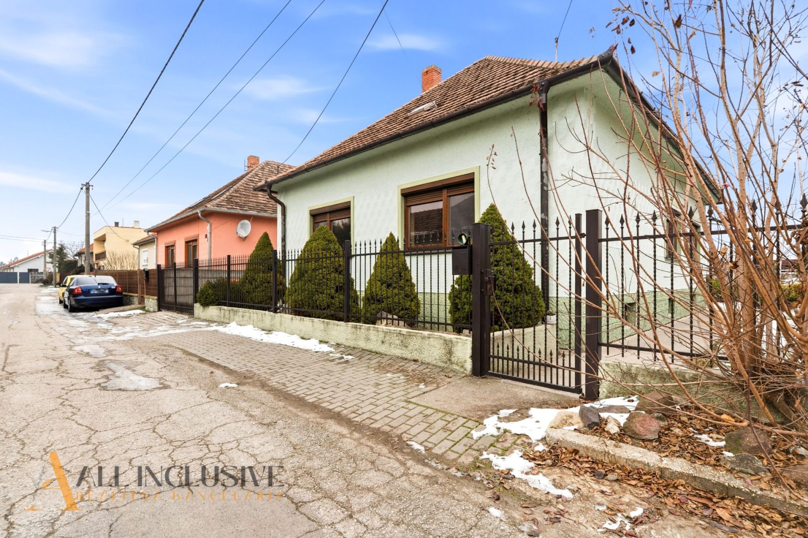 External property image