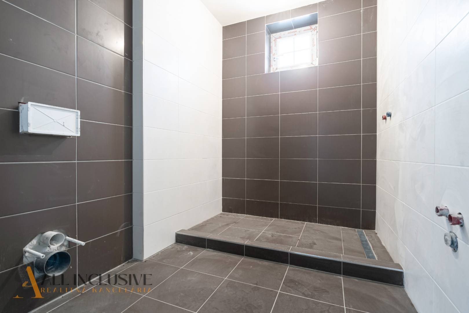 External property image