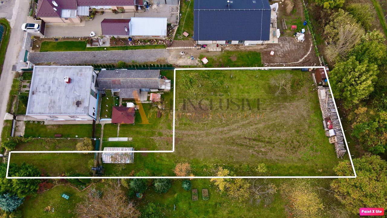 External property image