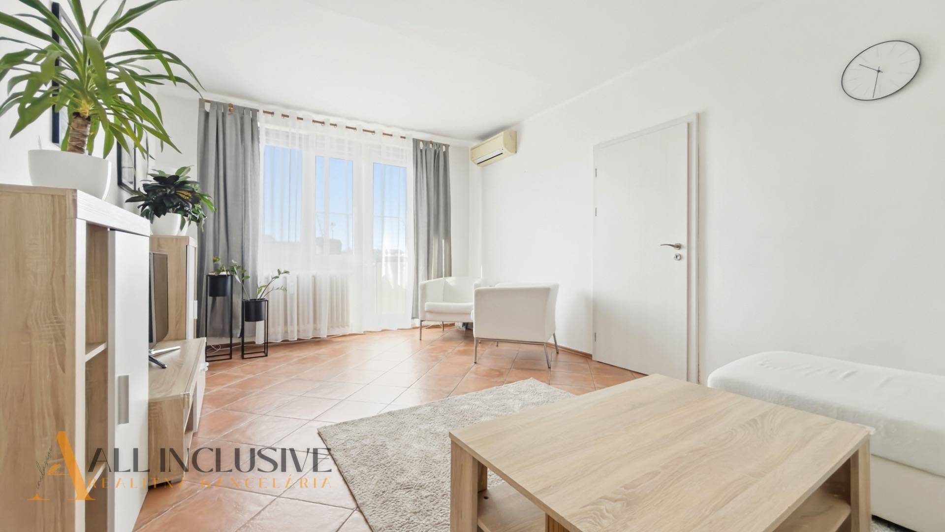 External property image