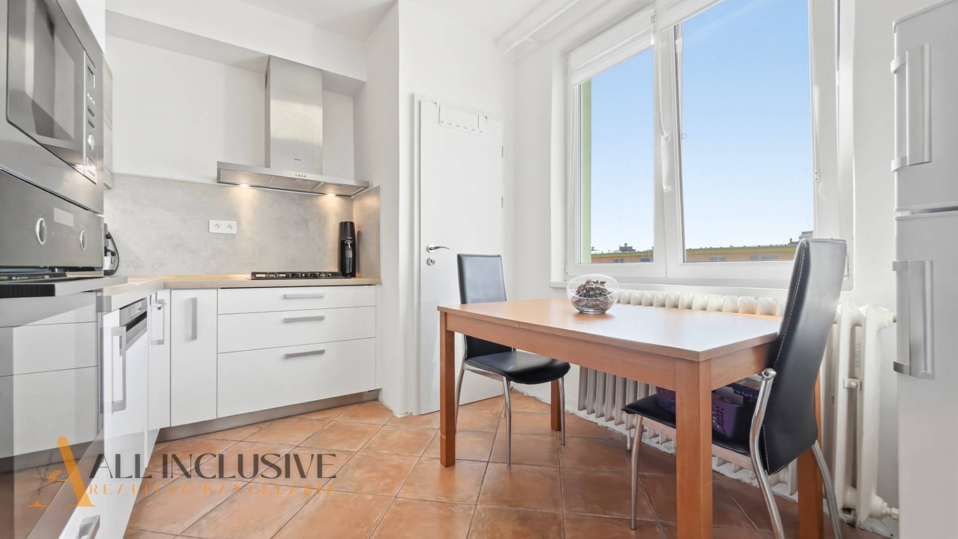 External property image