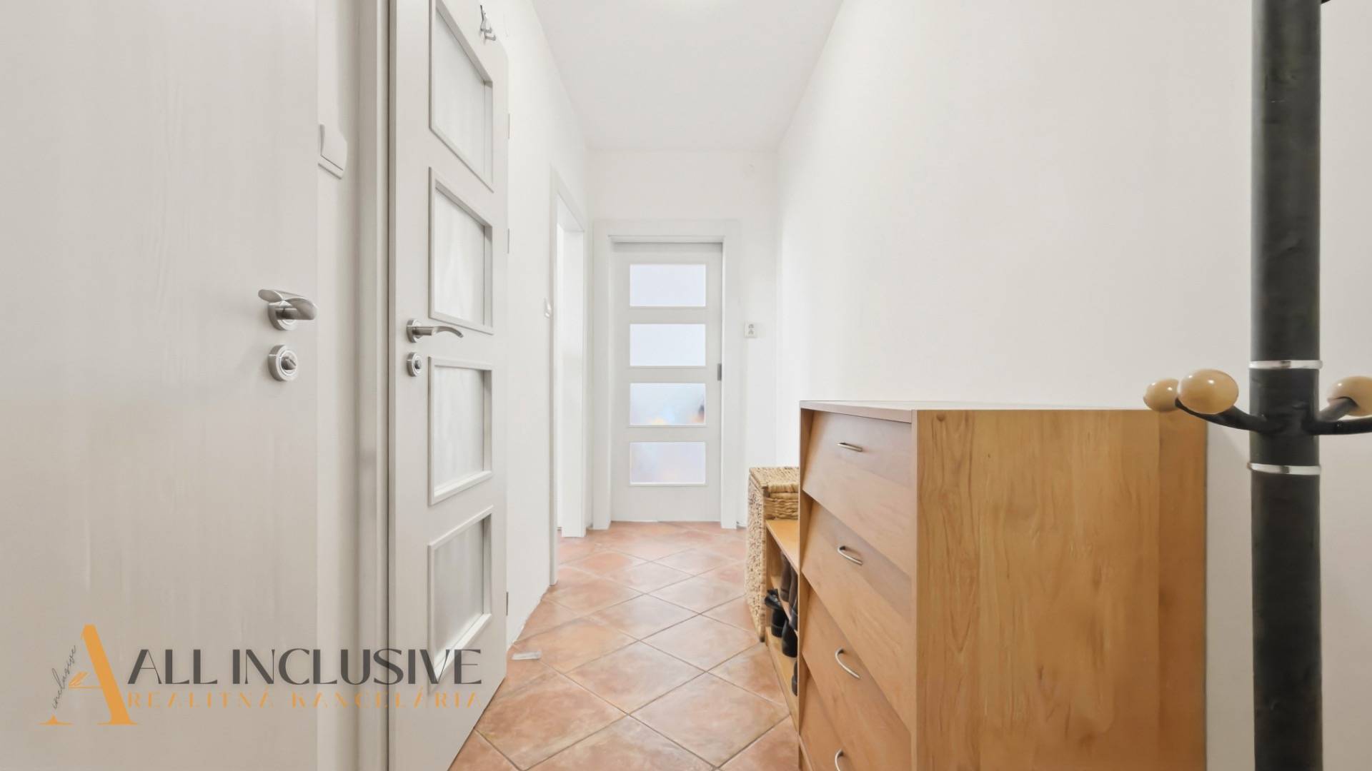 External property image