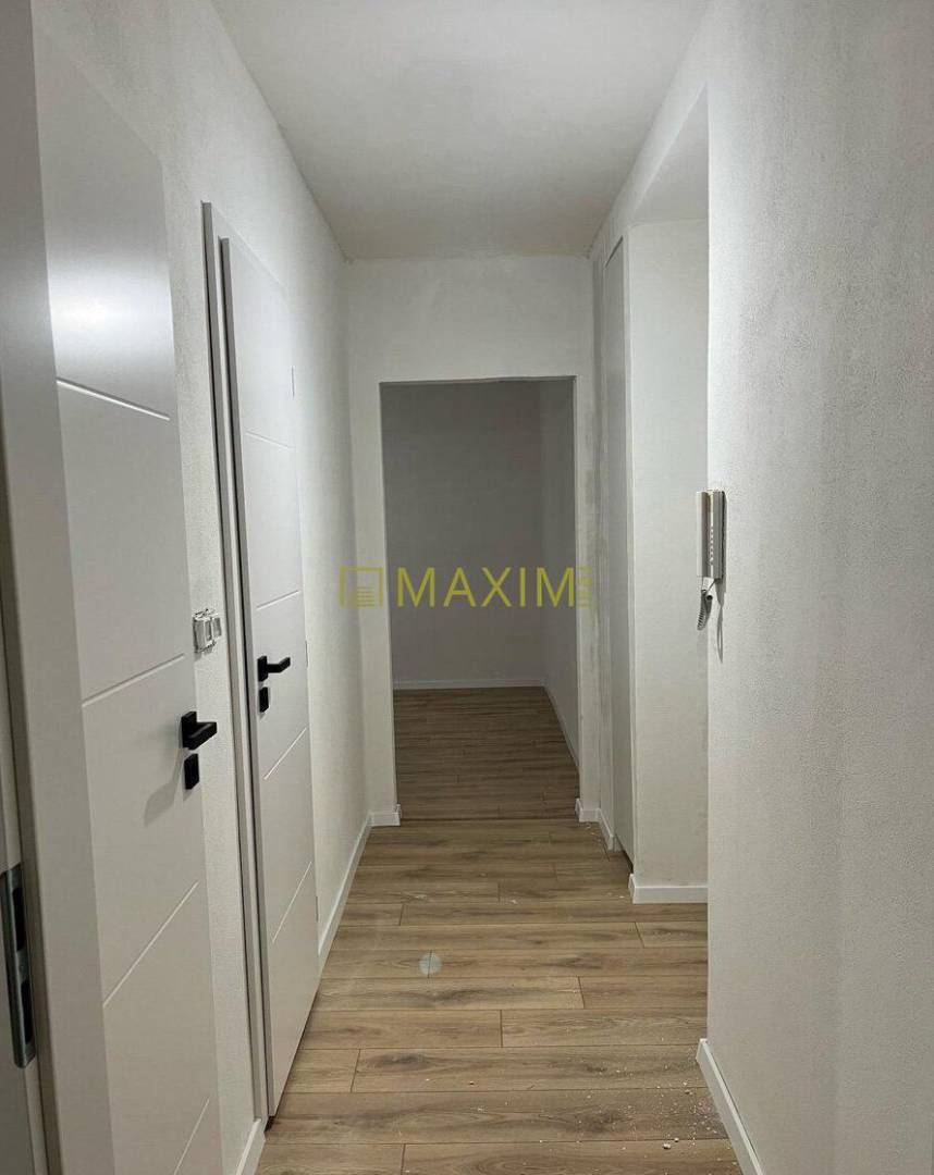 Štýlový 2-izbový byt po rekonštrukcii s balkónom v centre Malaciek