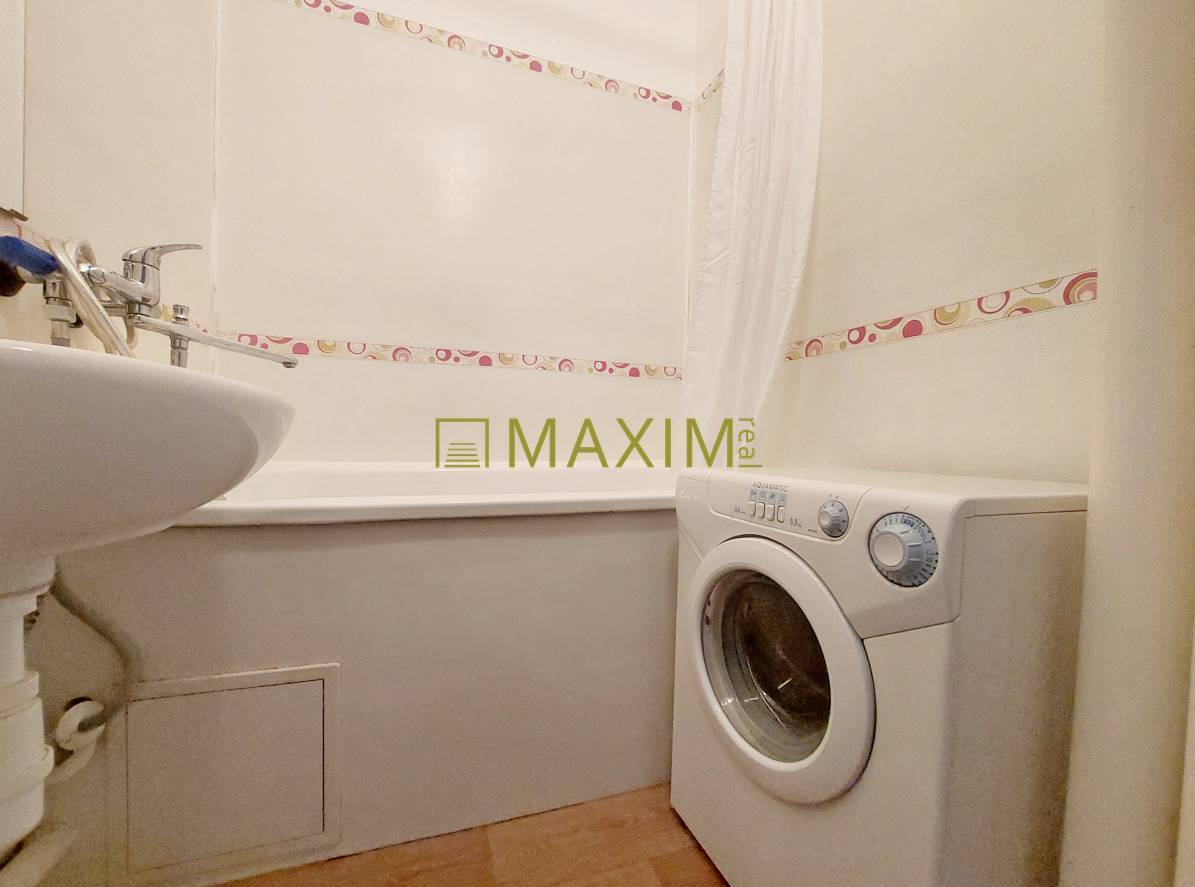 PRENÁJOM – V tehlovom bytovom dome 2 izbový byt na Trebišovskej ulici