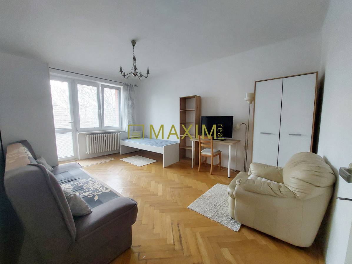 PRENÁJOM – V tehlovom bytovom dome 2 izbový byt na Trebišovskej ulici