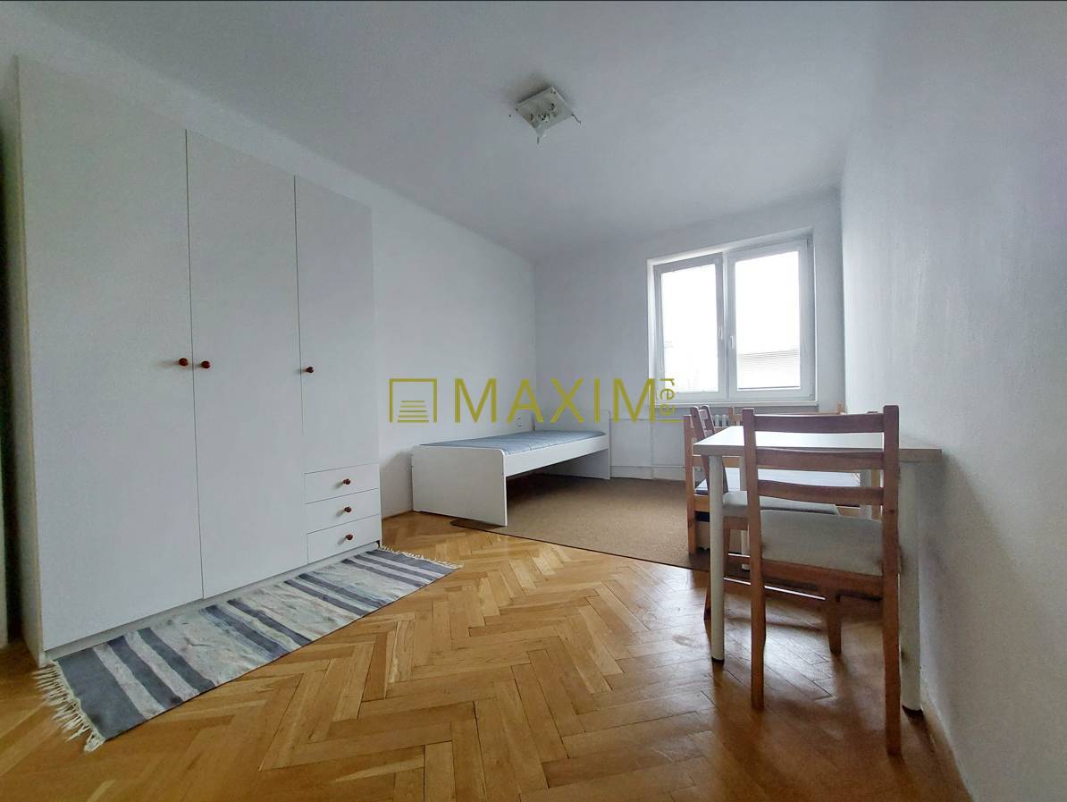 PRENÁJOM – V tehlovom bytovom dome 2 izbový byt na Trebišovskej ulici