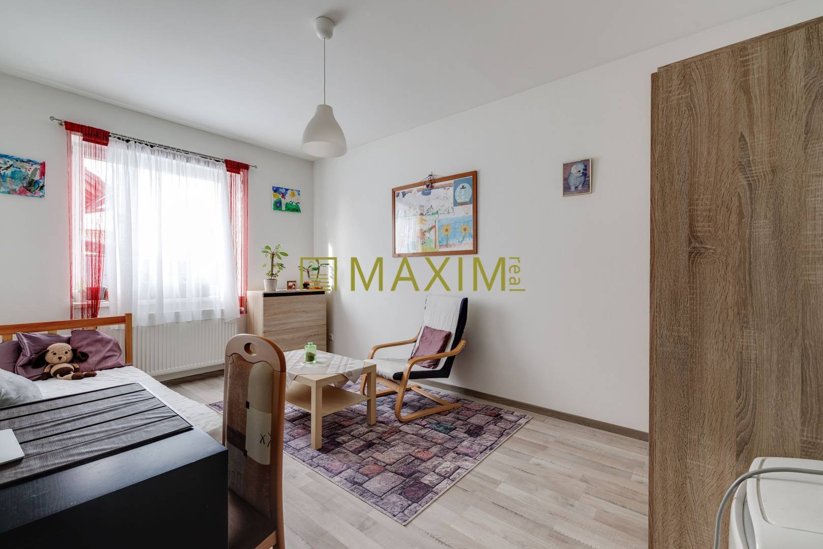 Moderný samostatne stojaci 4-izbový bungalov, Láb okres Malacky